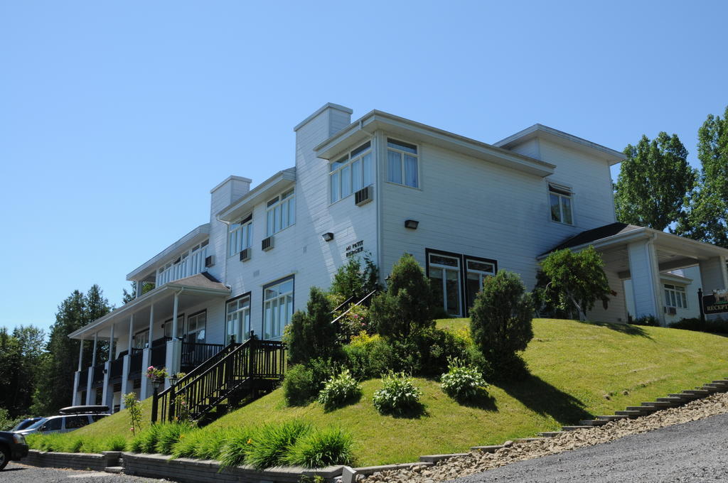 Hôtel au Petit Berger La Malbaie Exterior foto
